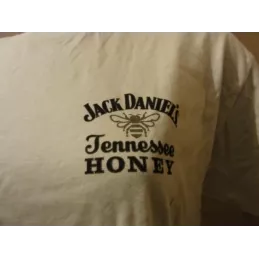 1 TEE SHIRT JACK DANIEL'S  TAILLE L