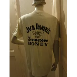 1 TEE SHIRT JACK DANIEL'S  TAILLE L