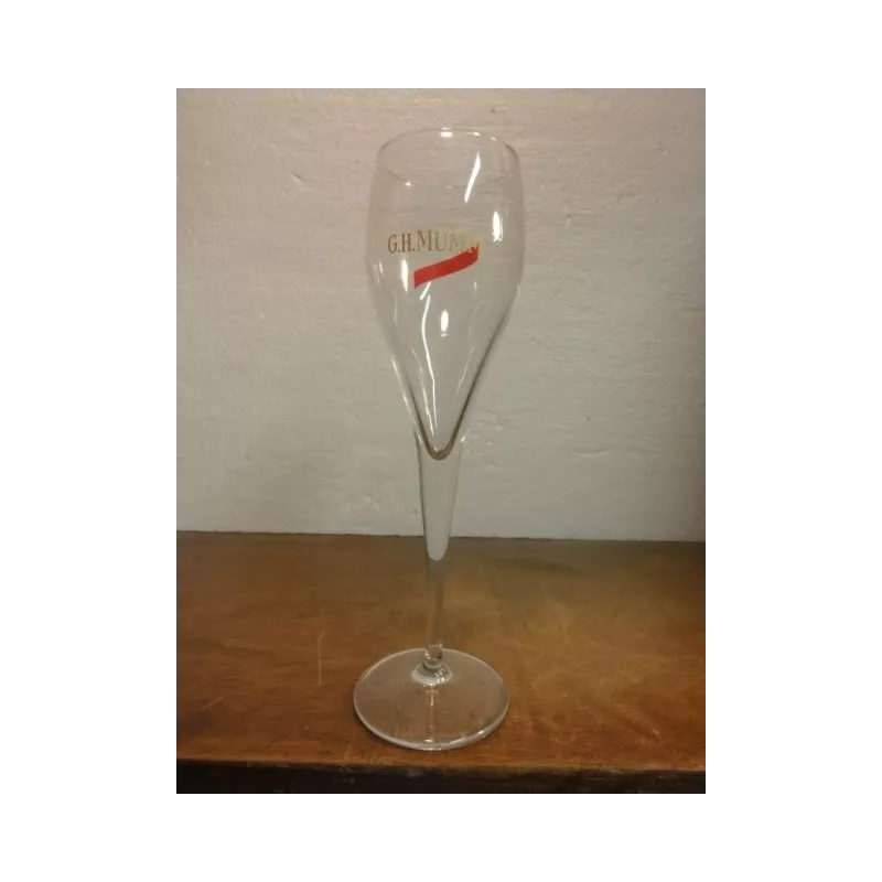 6 FLUTES CHAMPAGNE MUMM 10CL