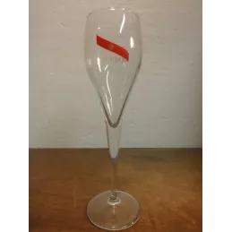 6 FLUTES CHAMPAGNE MUMM 10CL