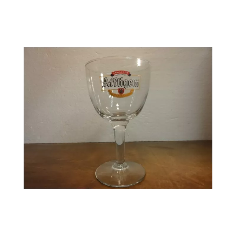 1 VERRE AFFLIGEM 25CL HT. 16.80CM