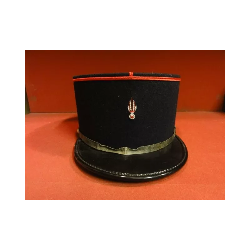 1 KEPI DE POMPIER TAILLE 56