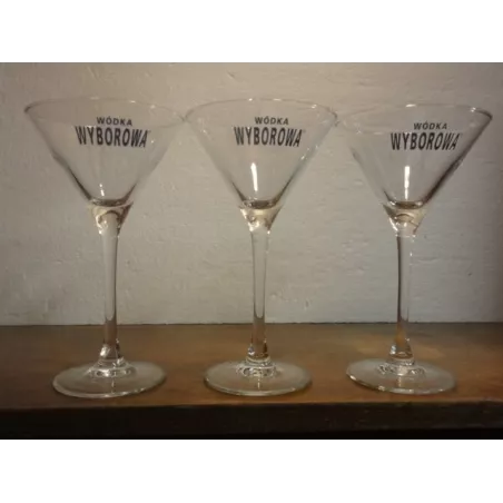 3 VERRES VODKA WYBOROWA 10CL