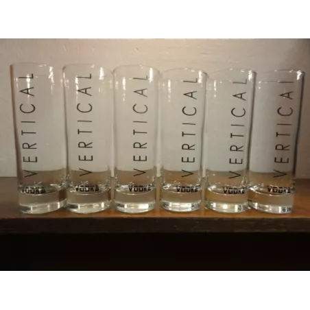 6 VERRES VODKA VERTICAL 22CL