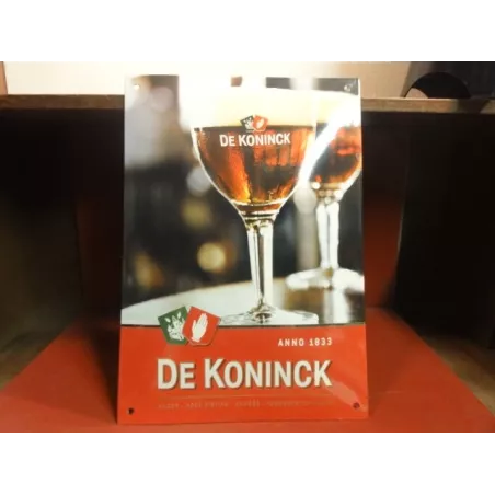 PLAQUE EMAILLEE BOMBEE DE KONINCK