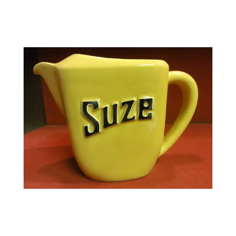 1 PICHET SUZE  HT. 15CM