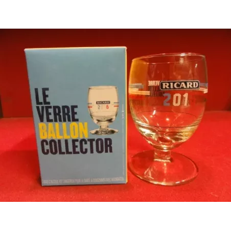 1 VERRE RICARD COLLECTOR AVEC SA BOITE