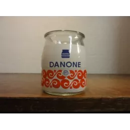 1 POT DE YAOURT DANONE  07