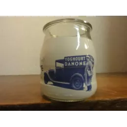 1 POT DE YAOURT DANONE  02