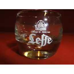 6 MINIS VERRES LEFFE  HT. 5.70CM