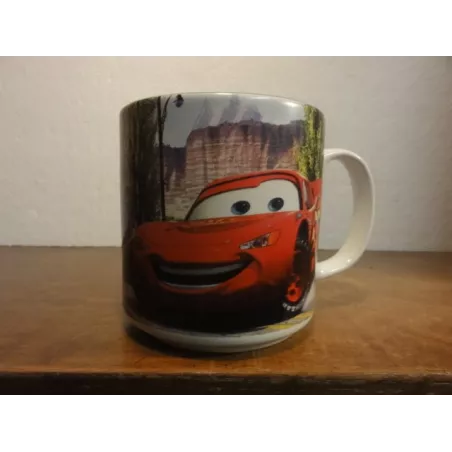 1 MUG DISNEY ANNEE 2008