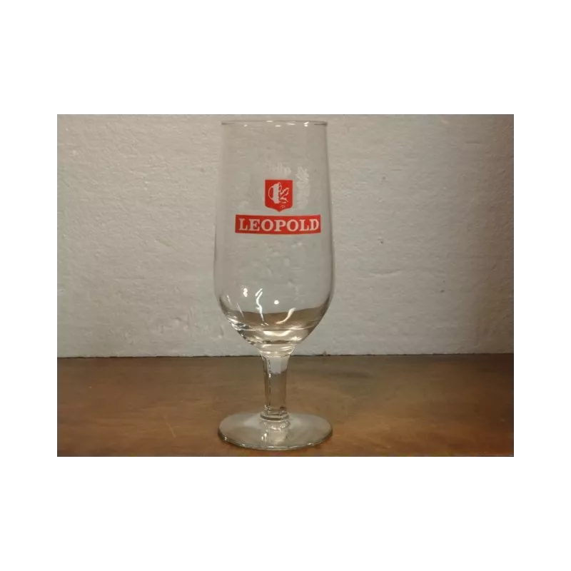 1 VERRE LEOPOLD 25CL HT. 17.60CM