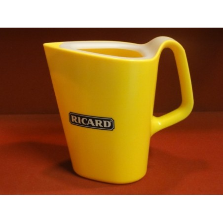 1 PICHET RICARD PLASTIQUE 1 LITRE