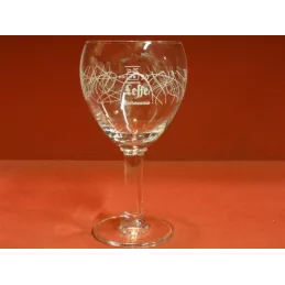 1 VERRE LEFFE COLLECTOR APERONOMIE 20 CL