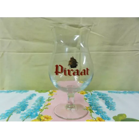 1 VERRE PIRAAT 50CL HT 17.50CM