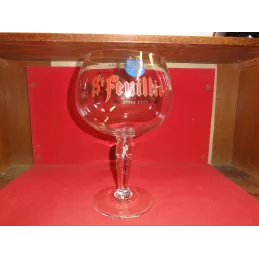 1 VERRE SAINT FEUILLIEN 3 LITRES