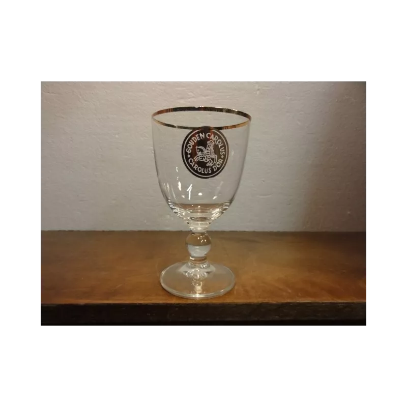 1 VERRE CAROLUS 25CL HT. 15CM