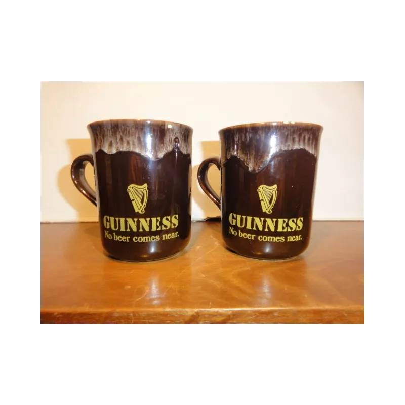 2 MUGS GUINNESS 