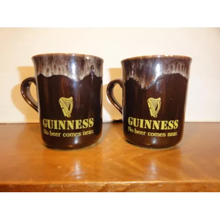 2 MUGS GUINNESS 