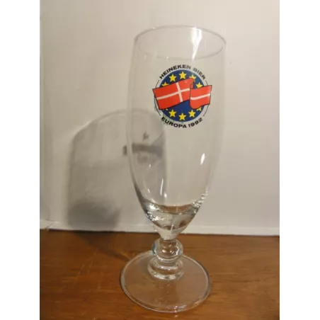 1 VERRE COLLECTOR HEINEKEN 25CL