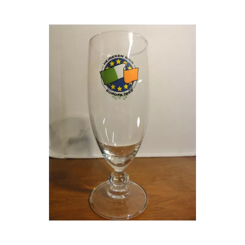 1 VERRE COLLECTOR HEINEKEN 25CL