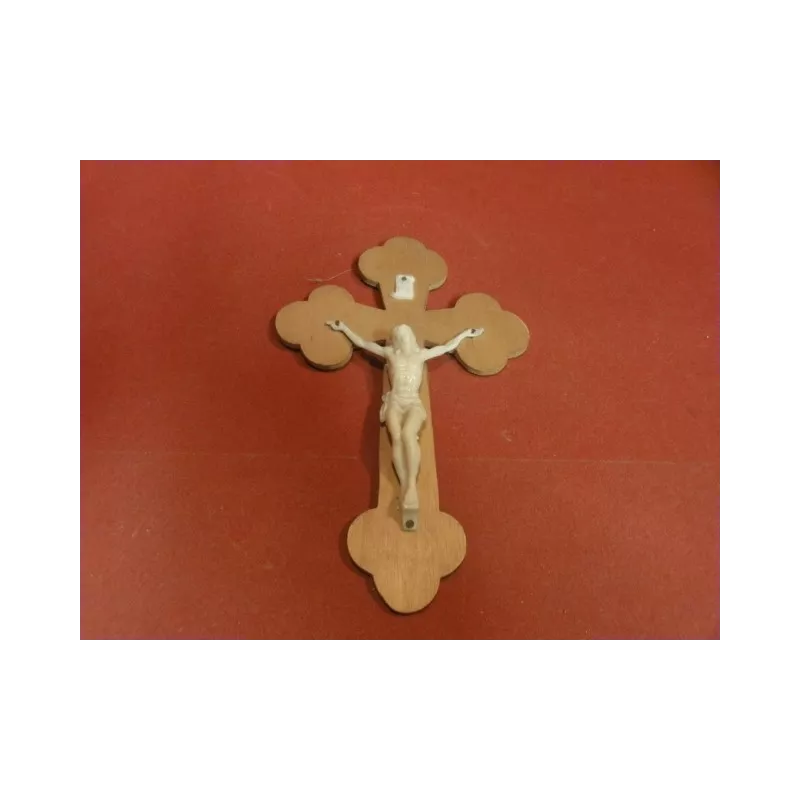 1 CRUCIFIX 17CM X11CM