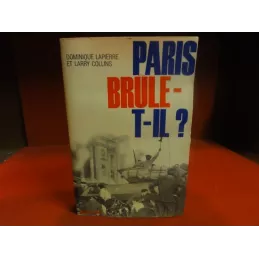 1 LIVRE  PARIS BRULE-T-IL 449 PAGES