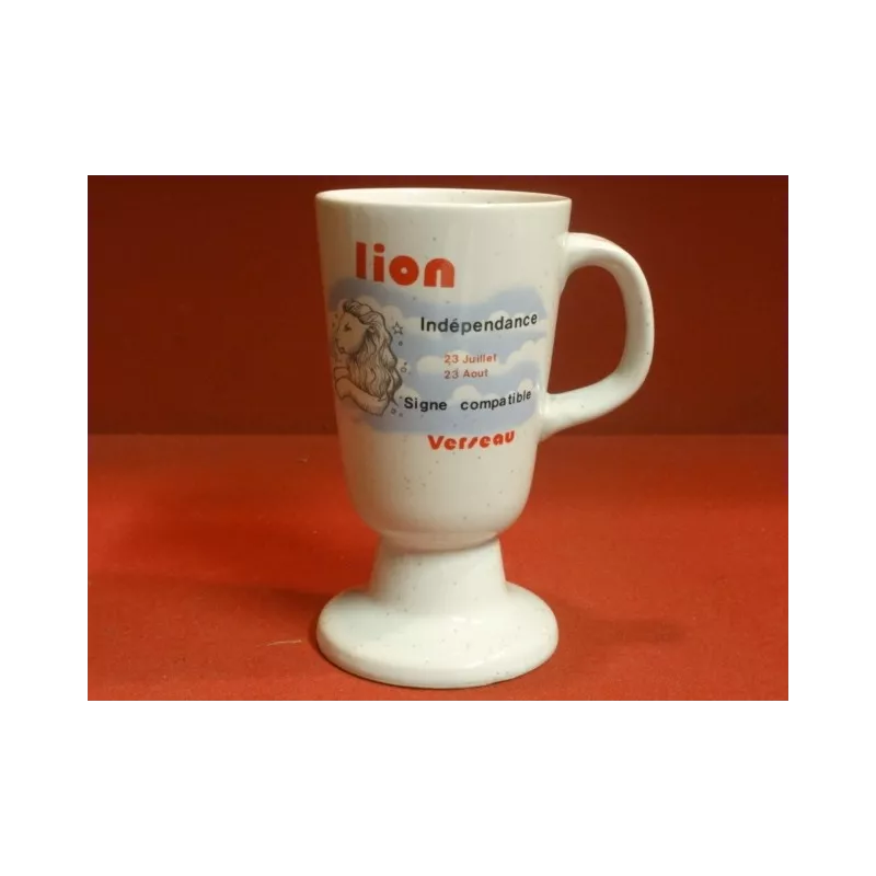 1 MUG LION