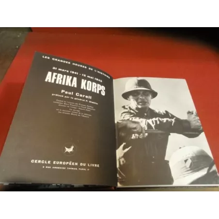 1 LIVRE AFRIKA KORPS  316 PAGES