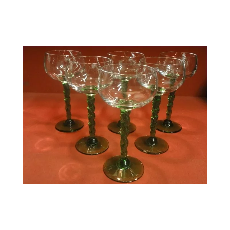 6 VERRES A VIN BLANC  12CL