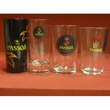 4 VERRES PASSOA  DIFFERENTS