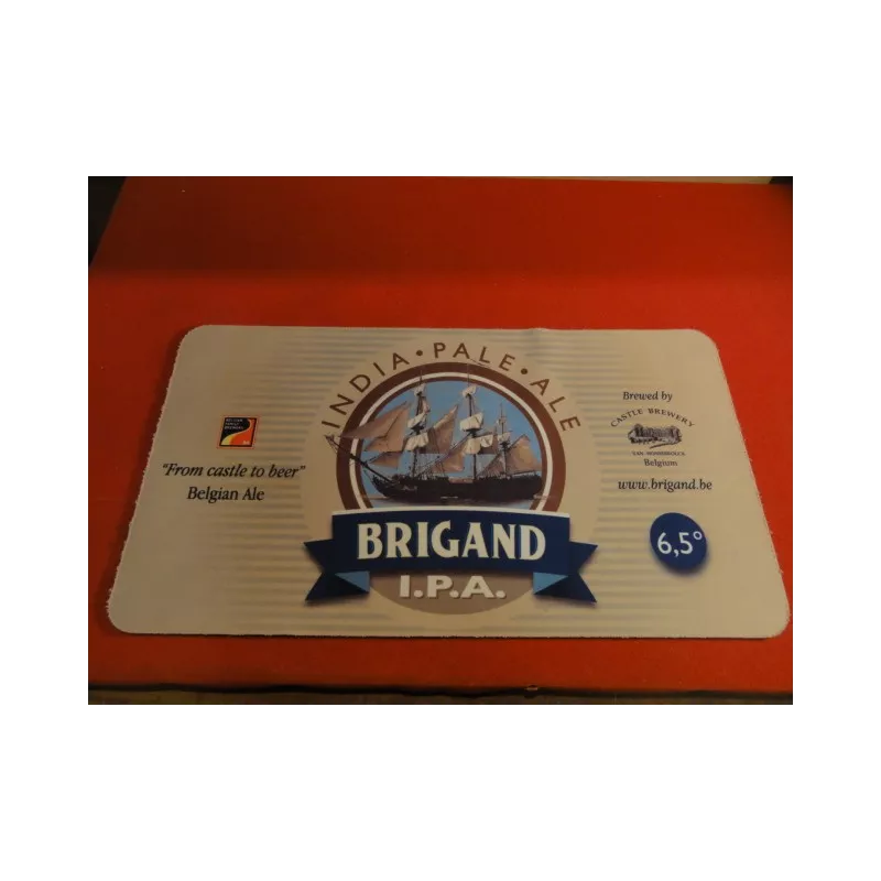 1 TAPIS DE BAR  BRIGAND