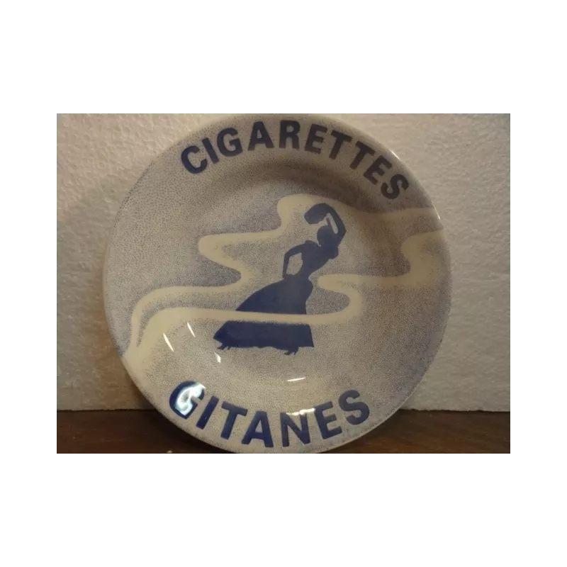 1 COUPELLE  CIGARETTES GITANES 