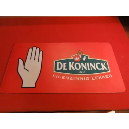 1 TAPIS DE BAR DE KONINCK ROUGE