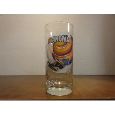 1 VERRE ORANGINA COLLECTOR  GLISSE