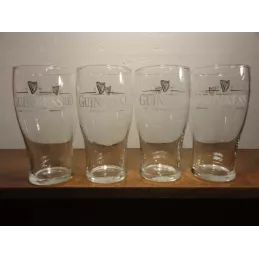 4 VERRES GUINNESS 50CL HT. 16.20CM