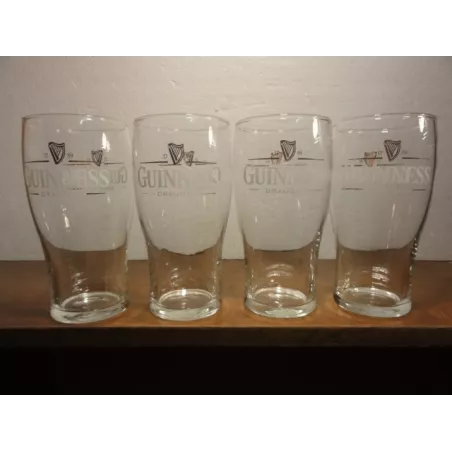 4 VERRES GUINNESS 50CL HT. 16.20CM