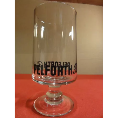 1  VERRE PELFORTH  30/33CL HT 14.50CM