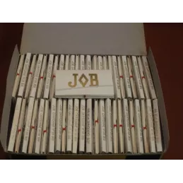 100 FEUILLESA CIGARETTES JOB