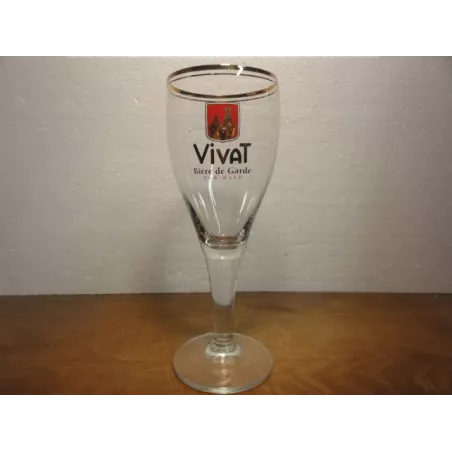 1 VERRE VIVAT 33CL HT. 22.30CM