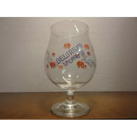 1 VERRE DELIRIUM TREMENS 50CL HT. 16CM