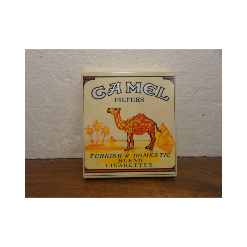 ETUIT A CIGARETTES CAMEL
