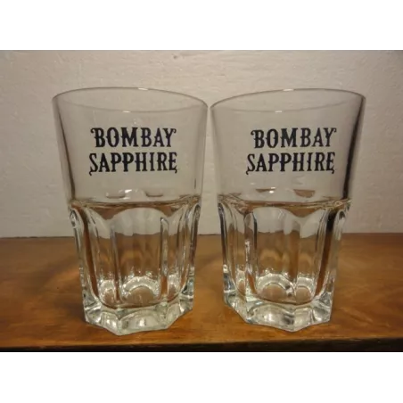 DEUX VERRES BOMBAY SAPPHIRE 33CL