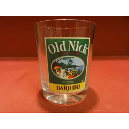 1 VERRE OLD NICK HT. 8.50CM