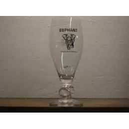 1 VERRE CARLSBERG ELEPHANT 25CL HT. 19.20CM