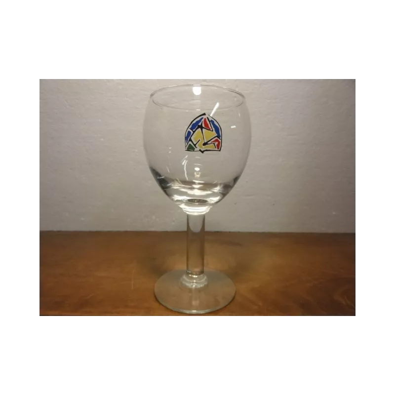 1 VERRE LEFFE COLLECTOR  25CL HT. 17.50CM