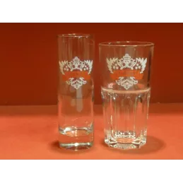 DEUX VERRES SMIRNOFF 22CL ET 25CL