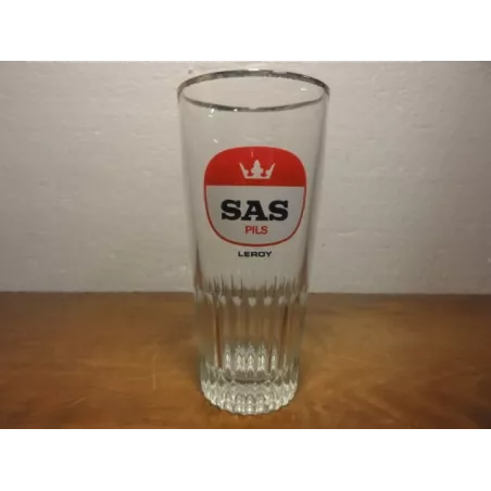 6 VERRES SAS PILS 25CL HT.14.80CM