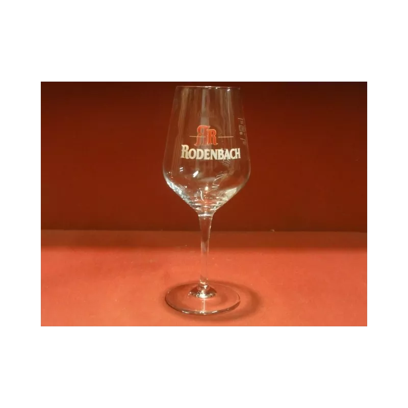 6 VERRES RODENBACH 33CL HT. 21.50CM