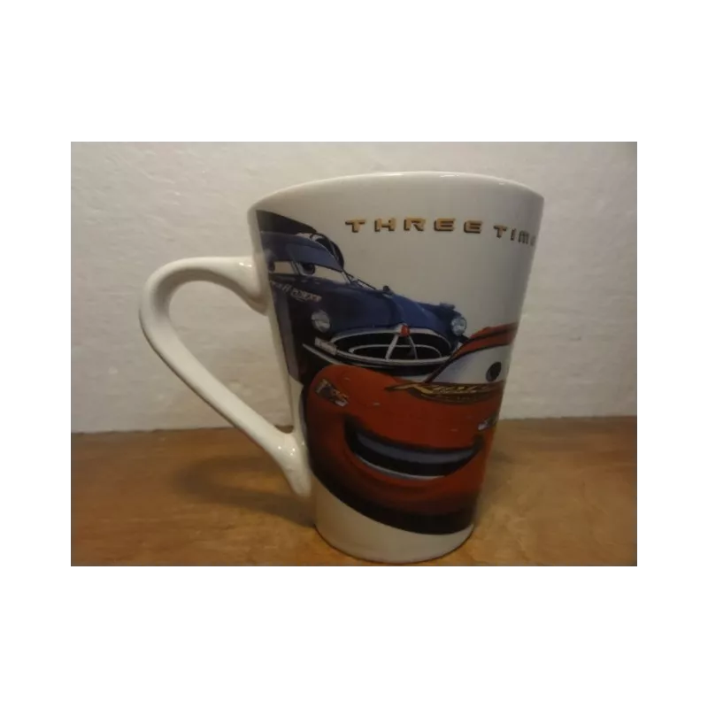 1 MUG DISNEY PIXAR HT. 10.30CM